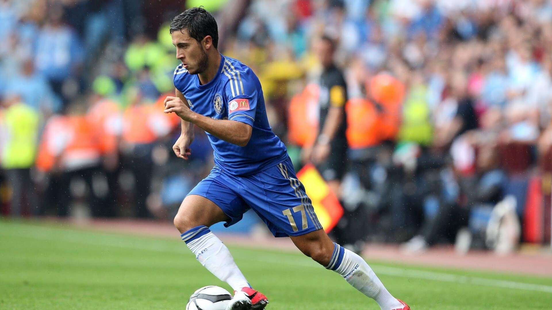 河床主帅谈球队状态，河床队客场球衣